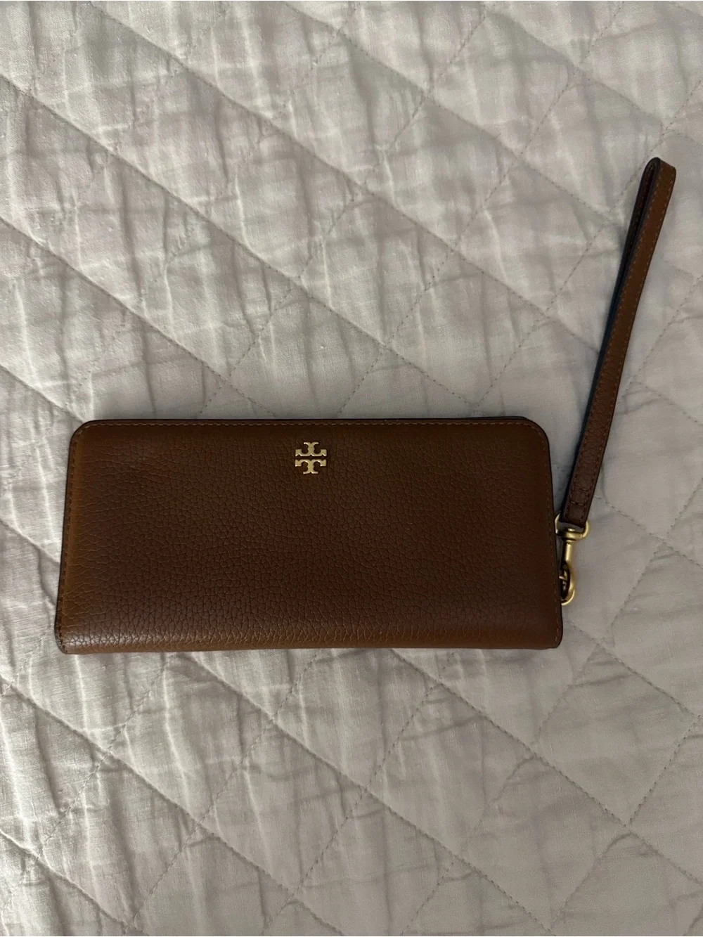 Tory Burch wristlet wallet